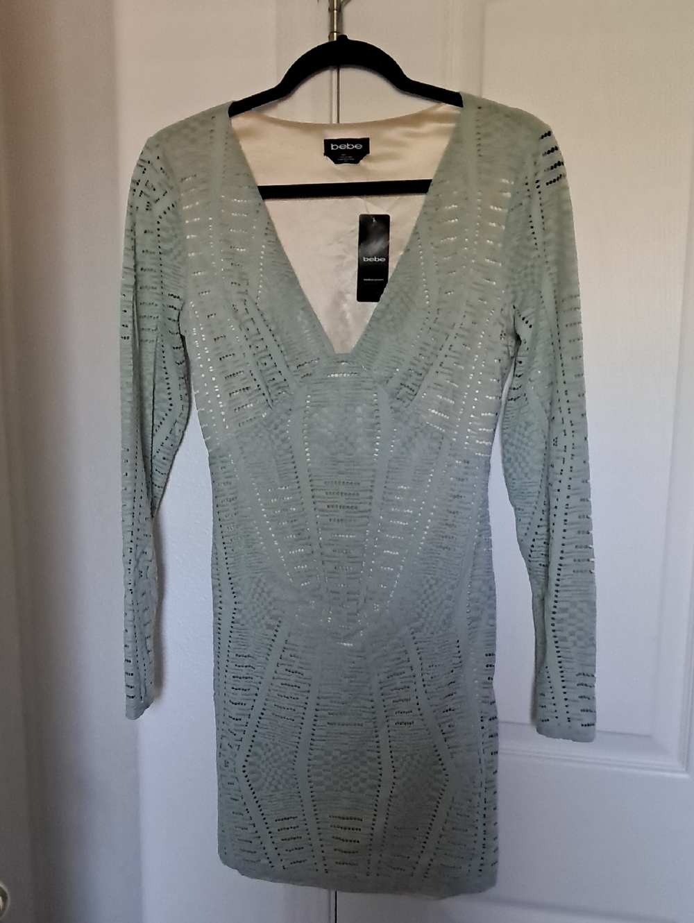 bebe Mint Green Long Sleeve V-Neck Knit Dress